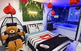 Love Room Spa